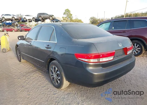 2004 Honda Accord 2.4 Lx z USA, uszkodzony, nr VIN 3HGCM56384G704269